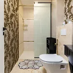 Sunny Modern 1br Retreat With Cozy Balcony Plovdiv