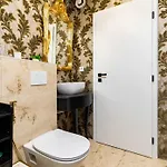 Sunny Modern 1br Retreat With Cozy Balcony * Plovdiv