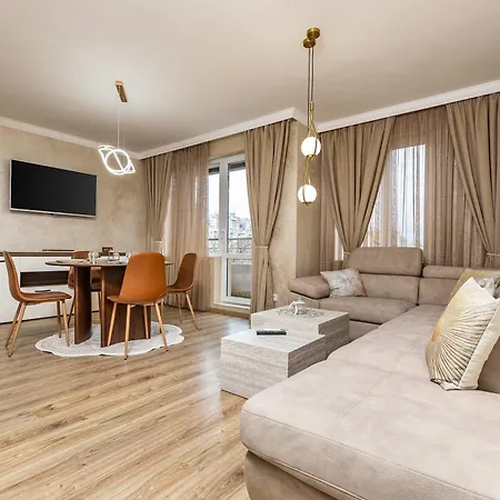 公寓 Sunny Modern 1br Retreat With Cozy Balcony 普罗夫迪夫