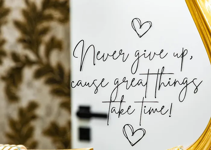 公寓 Sunny Modern 1br Retreat With Cozy Balcony